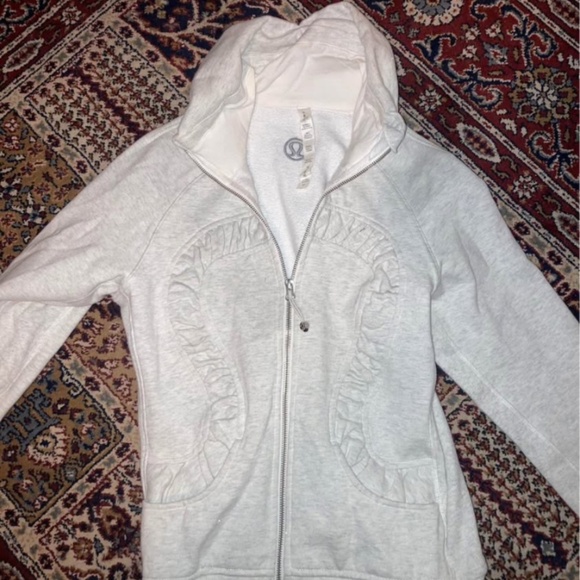 Size 8 sparkly Lululemon jacket - Picture 1 of 2